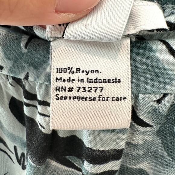 NINE WEST | Blue Black Floral Abstract Midi Skirt | Size Medium - Picture 6 of 7